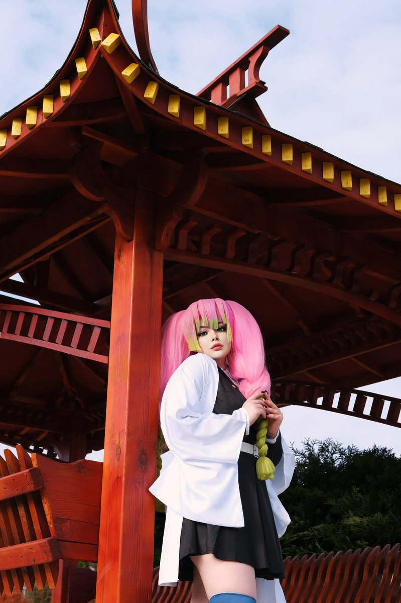 arisu_majo's tweet photo. Sweet Mitsuri 🍡

#cosplay #MitsuriKanroji #DemonSlayer #kimetsunoyaibacosplay #kimetsunoyaiba #укркосплей #cosplayergirl #cosplayer #mitsuri https://t.co/Ob2qFAf1iM
