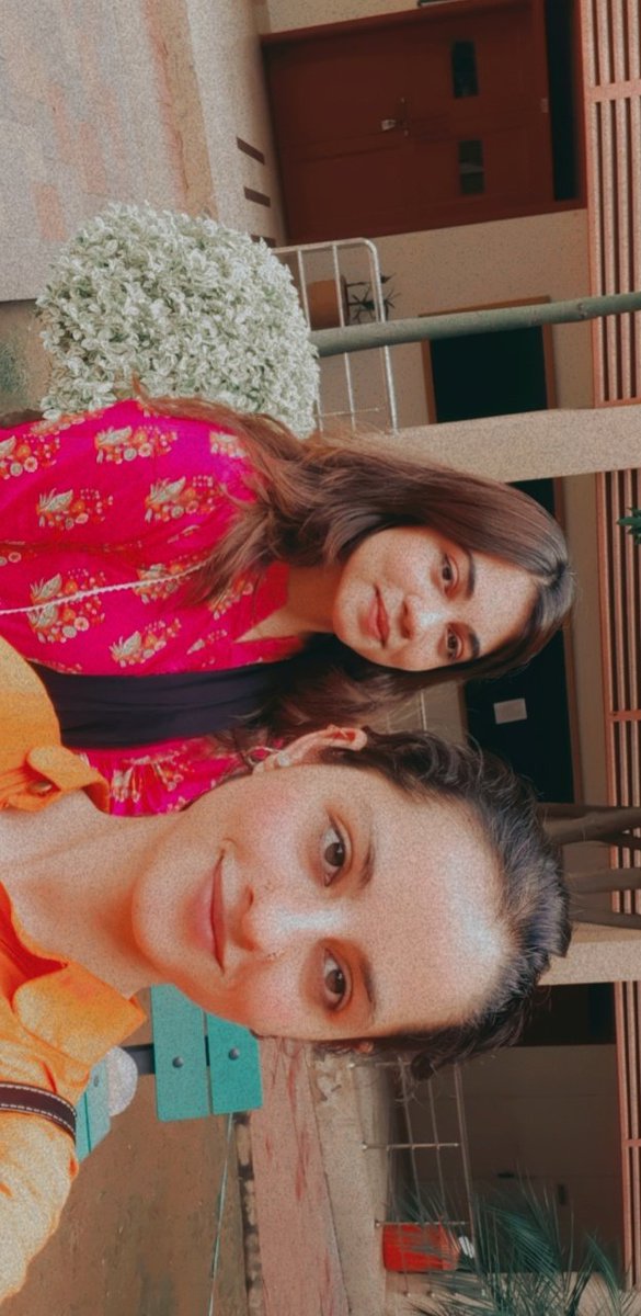 SanaRauf000's tweet image. After so long ✌🏻✨
#NUST
#S3H

^-^...