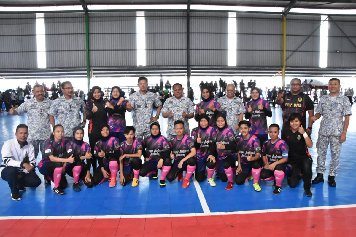 BolaTldm's tweet photo. Kejohanan Futsal ISG 2022. Keputusan Perlawanan Hari Ketiga Seperti Berikut:

Wanita TLDM (8) - (0) Wanita TUDM

#ISGFUTSAL22
#RAHMATILAHRMN
#MAJULAHSUKANUNTUKTLDM 
@KDTEGUHSAMUDERA
@KDMAHAMIRU https://t.co/kLDB60SH0A