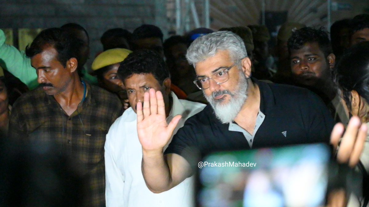 iamrajesh_pov's tweet photo. Idhukkudana Aasaipattom...
Veliya Vandha Enna Nadakkum Nu Ippa Purinjirukkum la...
Idhula Shooting Inga Nadathuna Ena Nilamai Aagum?
#AjithKumar #AK61 https://t.co/F6YztieQ7J