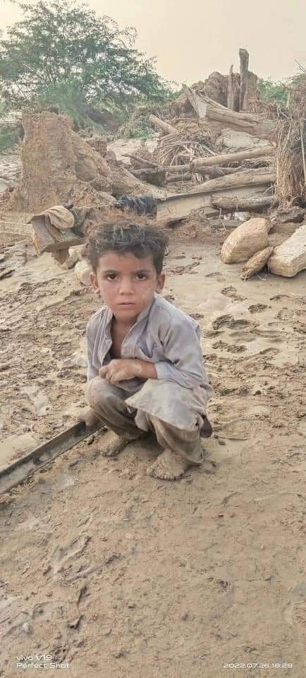 DurraniViews's tweet photo. اے حکمرانو، میرے ڈوبتے سرائیکی وسیب کو بچا لو۔۔ 🙏 https://t.co/XkcDBCZwse