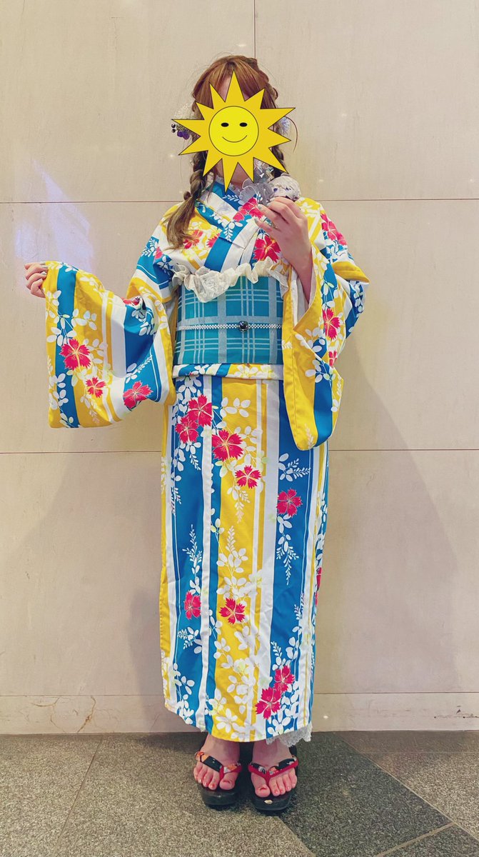 maccho_i7's tweet photo. 甲斐田晴は確かにそこに存在した。
いだはるにとってはじめてのリアルイベントに参加できて、そして本人も望んでいたペンライトの海の一部になれて本当に嬉しかった😭
甲斐田のためにブルーとイエローの浴衣を着たよ。
本当に大好き、一生ついて行くからね！！💙
 #AimHigher https://t.co/aUUhaZ71zg