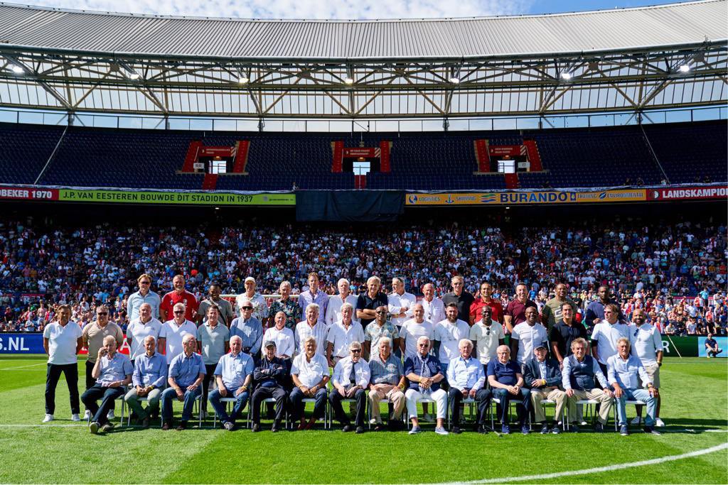 Trots ❤️🤍🖤