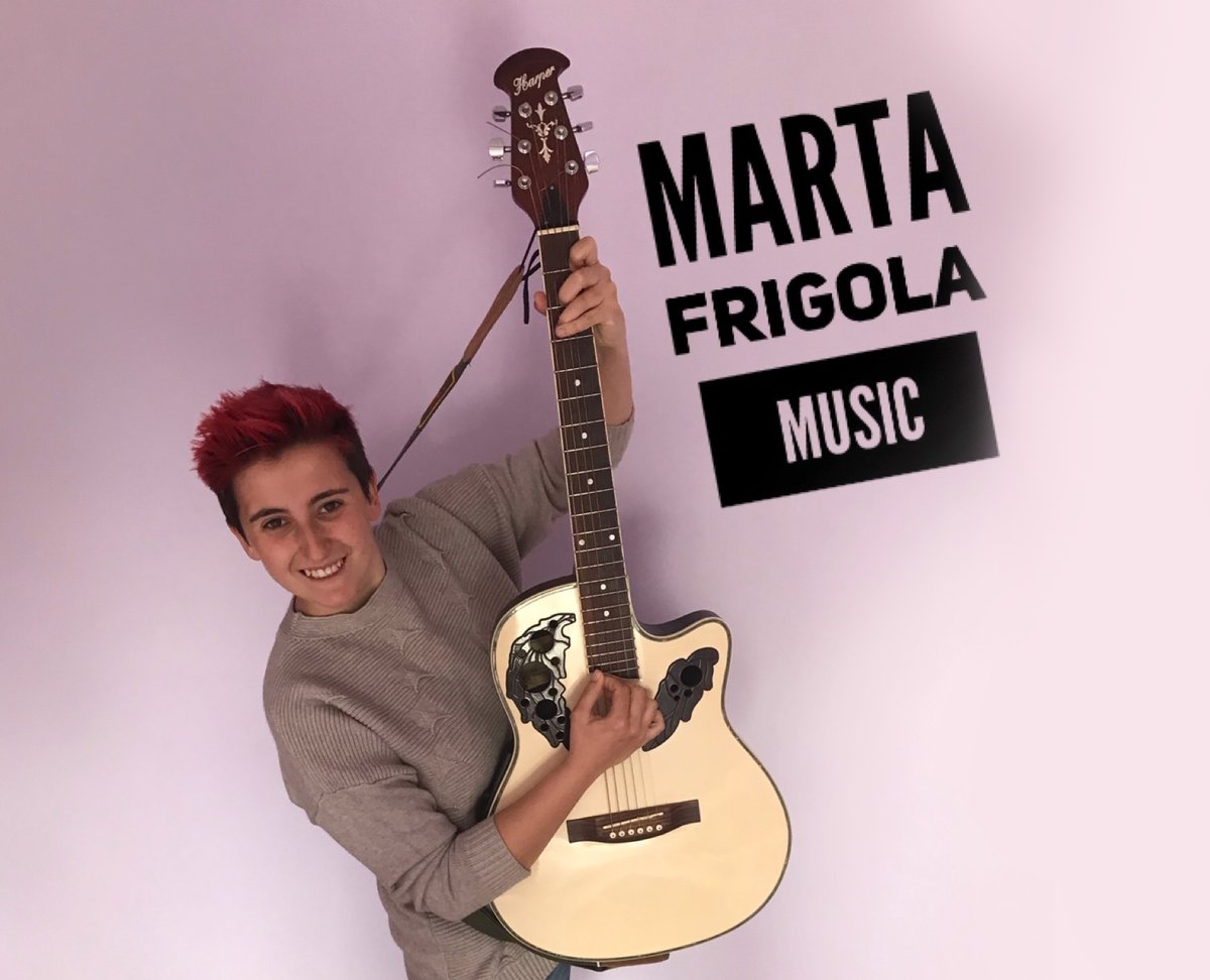 ACTritoMontseny's tweet photo. 🎶 Marta Frigola és autodidacta, toca la guitarra i canta. 🎸Influenciada per artistes com Patti Smith, Bob Dylan o Nina Simone, entre d'altres, fa versions i temes originals en format acústic. 🤘️El seu objectiu és gaudir i fer gaudir de la música. No te la perdis al Birraseny! https://t.co/H5QsicdQDl