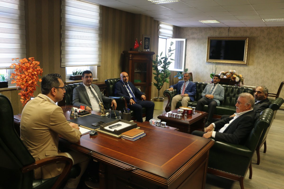 Saadet Partisi Sivas İl Sorumlumuz Zeynel KESKİN ve İl Başkanımız M.Zahit TOKGÖZ Sivas Baro Başkanı Fatih SEVİME'e ziyaret gerçekleştirdik.