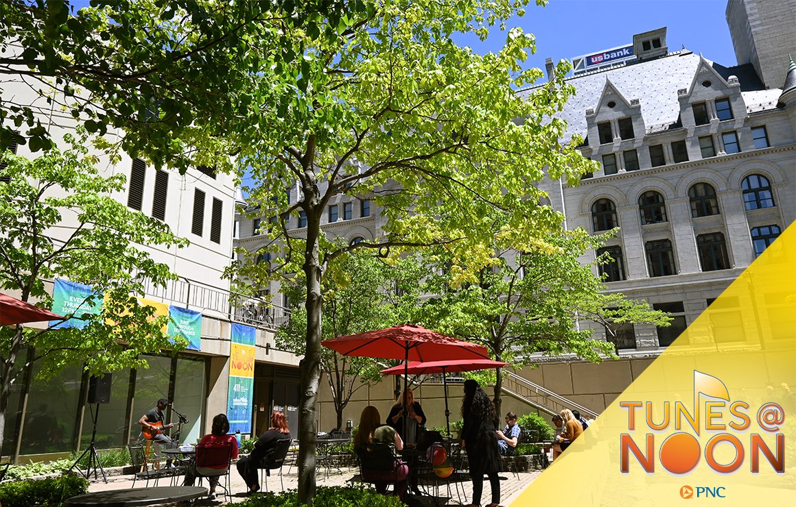 MilwDowntown's tweet photo. Tunes@Noon is happening soon! Grab a lunch and stop by for our second to last Tunes@Noon event from 12pm to 1pm. This week's artist is Shuga Blu 🎵
#summerinthecity #mkeitback #milwaukeedowntown #mke https://t.co/hJBiwpkFah