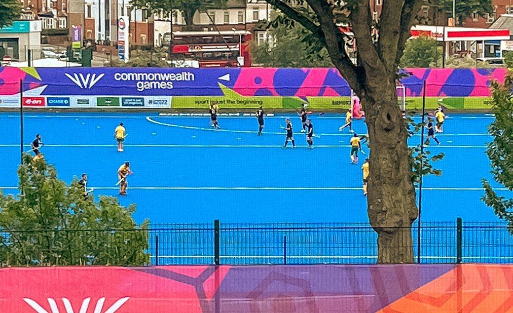 StemCellBham's tweet photo. #UniversityOfBirmingham is host to the #CommonwealthGames2022. The campus looks amazing and the athletes are raring to go. Studying #stemcells @unibirmingham  could be your #GameChangingBirmingham &amp; set you on a new #ScientificCareer, opening doors you didn’t know were there! https://t.co/Uu6woqZyt9