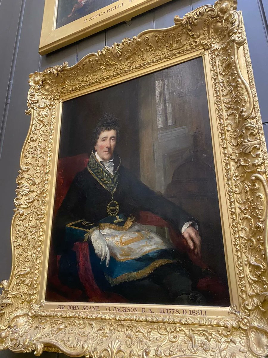 We had a great time on Saturday cycling around the masonic sites in London!

Thanks to all those who came along for the ride and for the drinks afterwards.

Not quite ready for Team Connaught Club in the Tour de France, but we'll get there soon..!