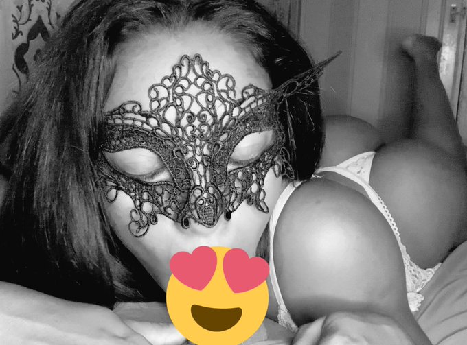 New video, link in bio  #nsfwtw #manyvids #PINTOSAWARD https://t.co/8Yi1myAP96<a href="/tag/nsfwtw"class="tags">#nsfwtw</a><a href="/tag/manyvids"class="tags">#manyvids</a><a href="/tag/pintosaward"class="tags">#PINTOSAWARD</a>