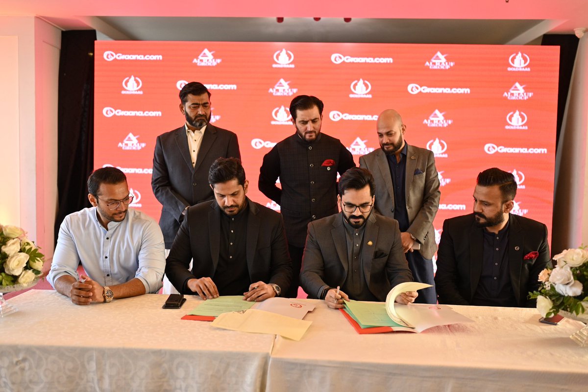 RaasConstructi3's tweet image. Al Rauf Gold Raas Congratulate To Graana.com to becomes the official marketing partner
#goldraas #projectlaunching #apartmentforsale #installmentplan #realestate #easypaymentplan #luxuryamenities