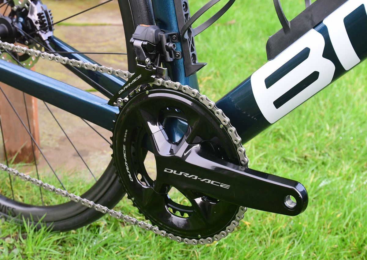 CycleDivision's tweet photo. Save 3,000 £££ !! on the BMC 2022 TeamMachine SLR01 (56) with Shimano Dura Ace Di2

ONLINE: https://t.co/UDp2MIsneu
SHOP: Barton Under Needwood, DE13 8AA
PHONE: 01283 711 398 

#MegaSavings  #PerformanceBike  #BMC #duraacedi2 https://t.co/xlHJpOzANs