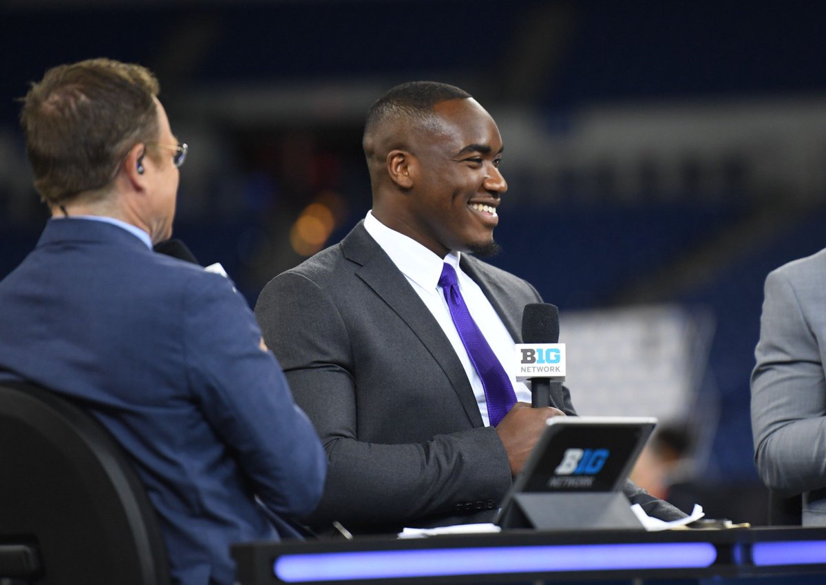 coachfitz51's tweet image. Grateful for these three Wildcats who were incredible representatives of our @NUFBFamily and @NorthwesternU yesterday at #B1GMediaDays! 

@tomiwabawore @PSkoronski @_cam4president 

#GoCats