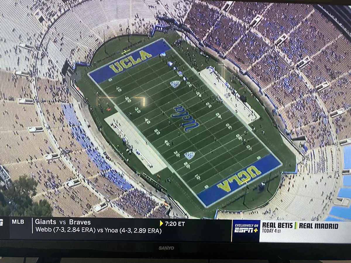 ItCySt8's tweet photo. The PAC12 has more of a future than the BIG12 🥴 https://t.co/OYiGWgMsA8
