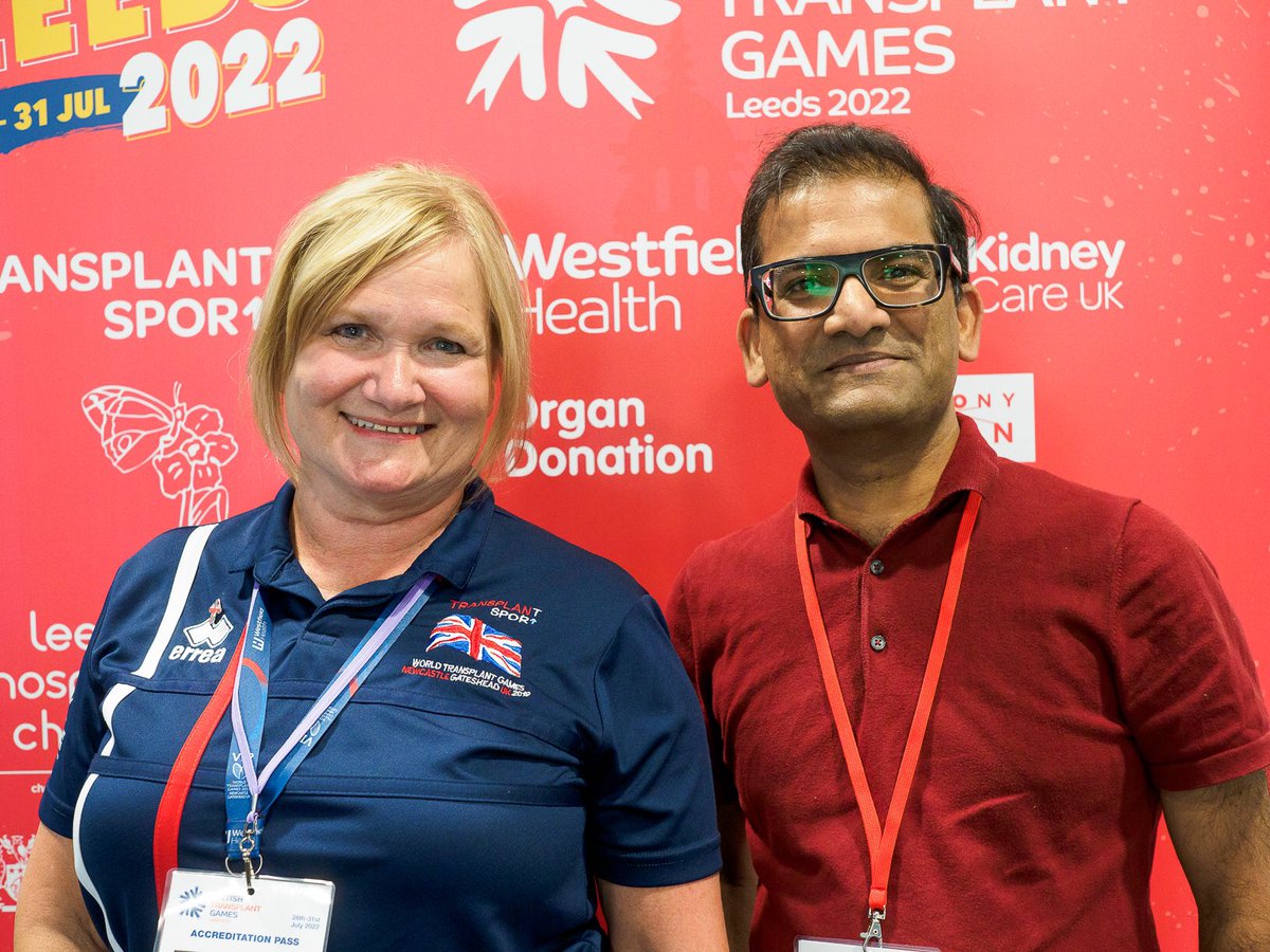Looking forwards to capturing the magic of the #BritishTransplantGames in Leeds this week. Patron Lynne Holt and Medical Director @SunilDaga23 at registration. Proceedings start tomorrow