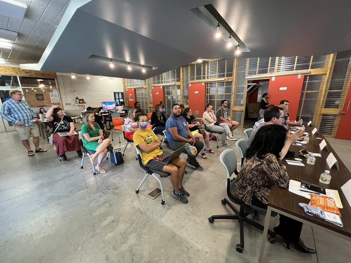 Joey de Villa (@AccordionGuy@mastodon.cloud) tweet media