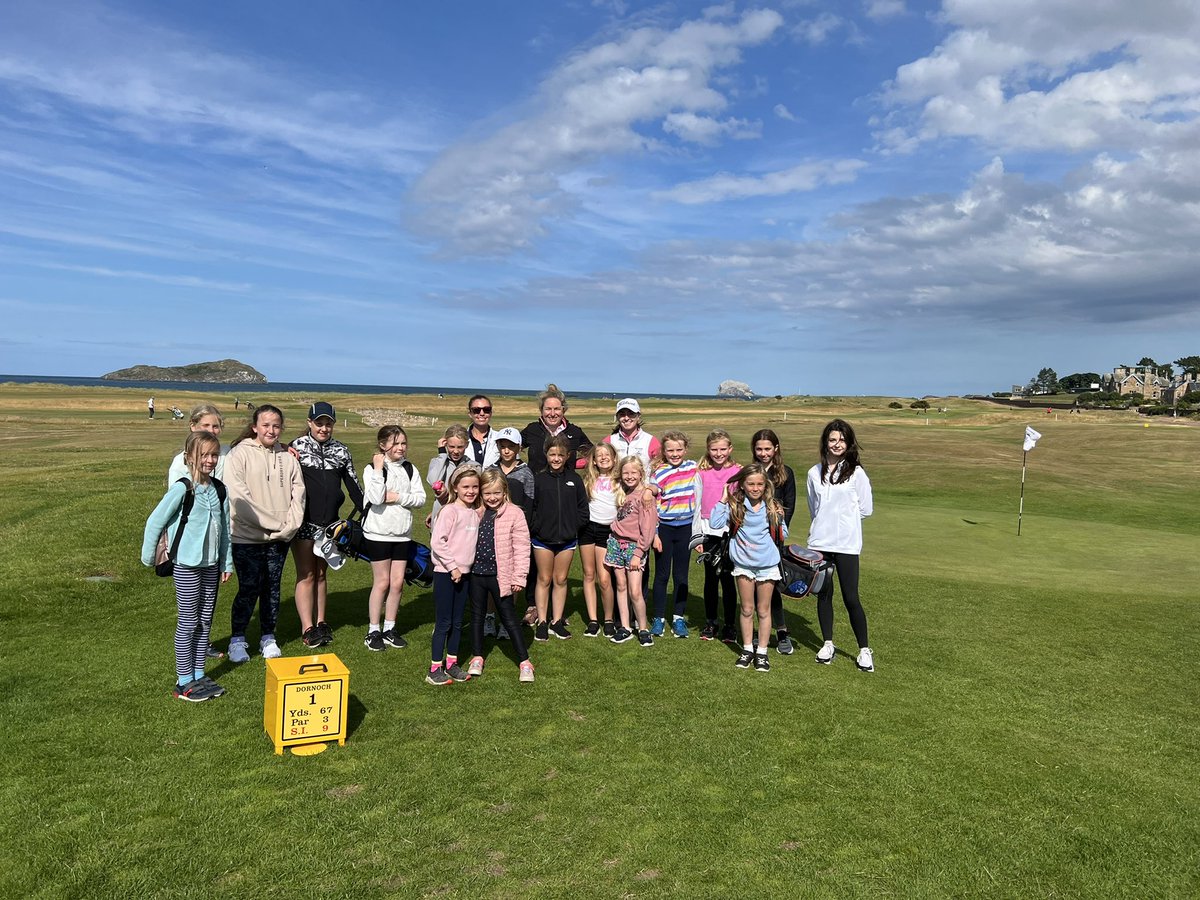 @ScottishGolf Girls Golf Super Hub ‘22 💙🏴󠁧󠁢󠁳󠁣󠁴󠁿 We’ll definitely see some of these superstars in the future @AIGWomensOpen ⭐️ THANK YOU 🙏🏻 @NorthBerwick_GC GIG members, Colette & Maureen, @links_west member, Rebecca & Pro @clarayounggolf for helping today⛳️@nbproshop