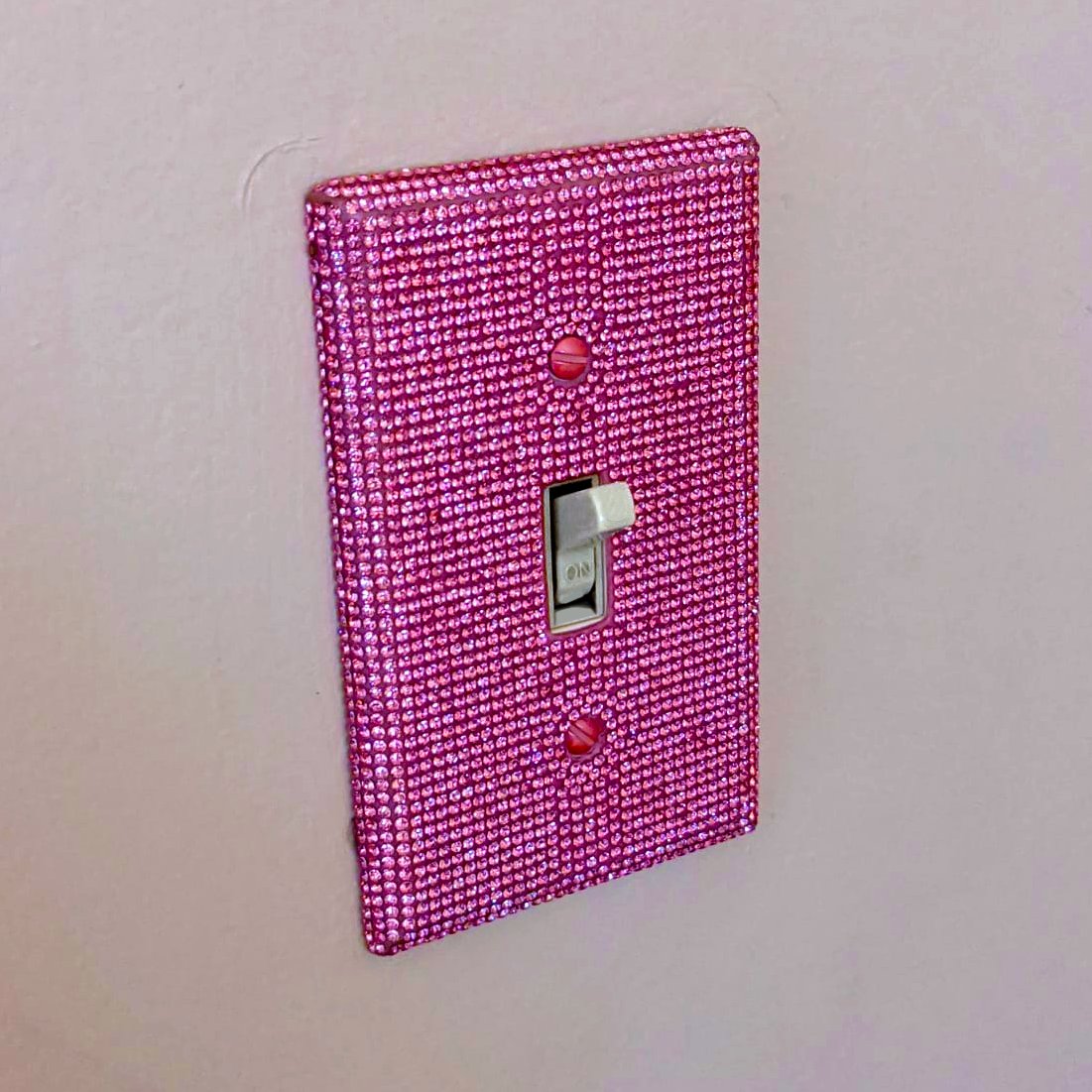 letsgameitout's tweet image. wife left me alone in the house for one entire day

i made some home improvements while she was gone