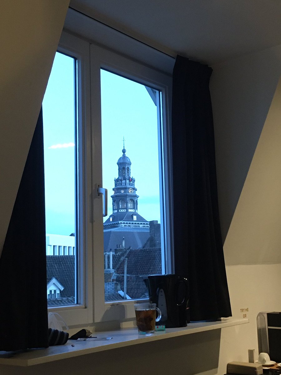 MMaryMcKenna's tweet photo. Tonightโs #viewfromourroom - so pretty https://t.co/tl16DKwh9U