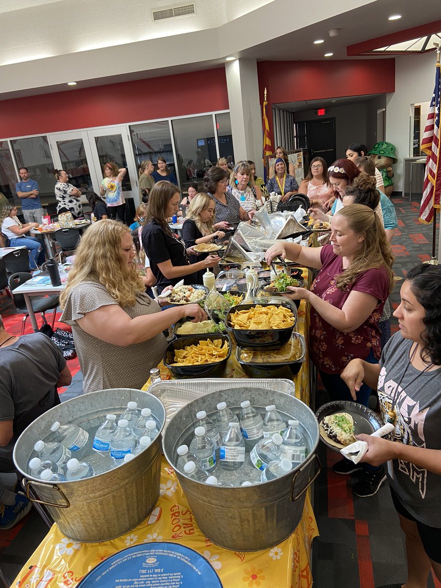 VPEstradaGL's tweet photo. We welcomed back all our GROOVY teachers for the 22-23 school year!! Our theme this year “Gettin’ Back Into the GROOVE”♥️🖤Our GL Ohana is back together again BABY! This will be year 8 for Jill Harrison Helland and I and YEAR 8 will be GREAT! ♥️♥️🖤🖤 https://t.co/bRJIPEuxRH