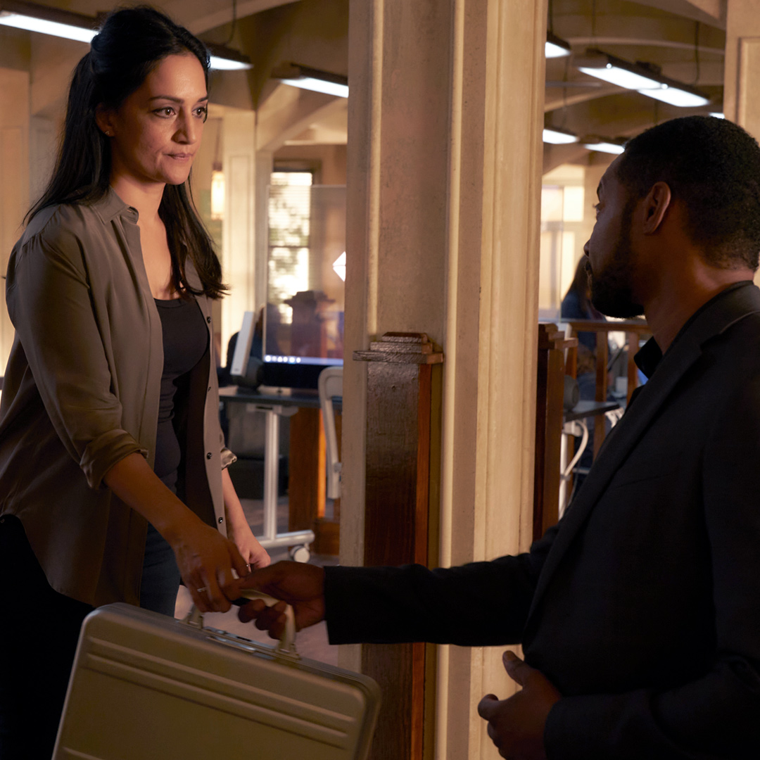 Smoking gun in hand, Kendra's getting closer to the truth.

Follow along with her investigation on @Globaltv 🇨🇦 TONIGHT 9pm EST