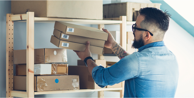 lpamanian's tweet photo. #USPSDelivers #smallbusiness #shipfromstore #usps #shippingsolutions Dive into the reasons why retailers are embracing ship from store with this infographic. https://t.co/2jeob83gXD #USPSEmployee https://t.co/wO9tpYTtaI