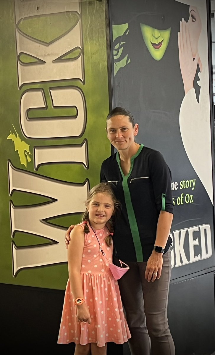 SMSerrano10's tweet photo. Spending our afternoon in the emerald city! @WICKED_Musical https://t.co/wSV81Tmo3P