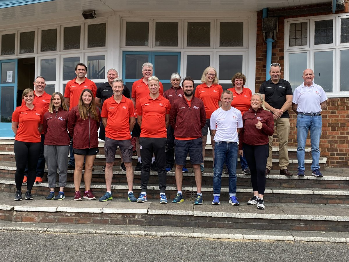 PaulMoseley3's tweet photo. Really enjoyable day so far with the @EnglandAthletic TSTP Dev Camp. History of the CWG and also a fun quiz hosted by Matt Long (@PaddyMcGuinness should be worried about his job 🤪).

Excited about tonight’s panel discussion with some esteemed previous Team Staff / Leaders. https://t.co/8D1JzROdGg