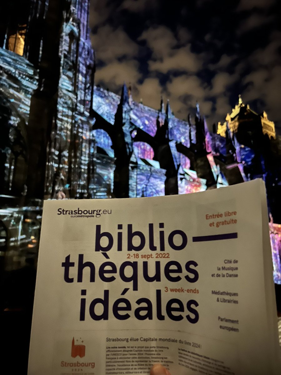 Le Festival des Bibliothèques idéales se fait des illuminations… #Strasbourg #lecture #bibliothequesideales #bibideales #capitalemondialedulivre #parlementeuropeen #success #festivallitteraire