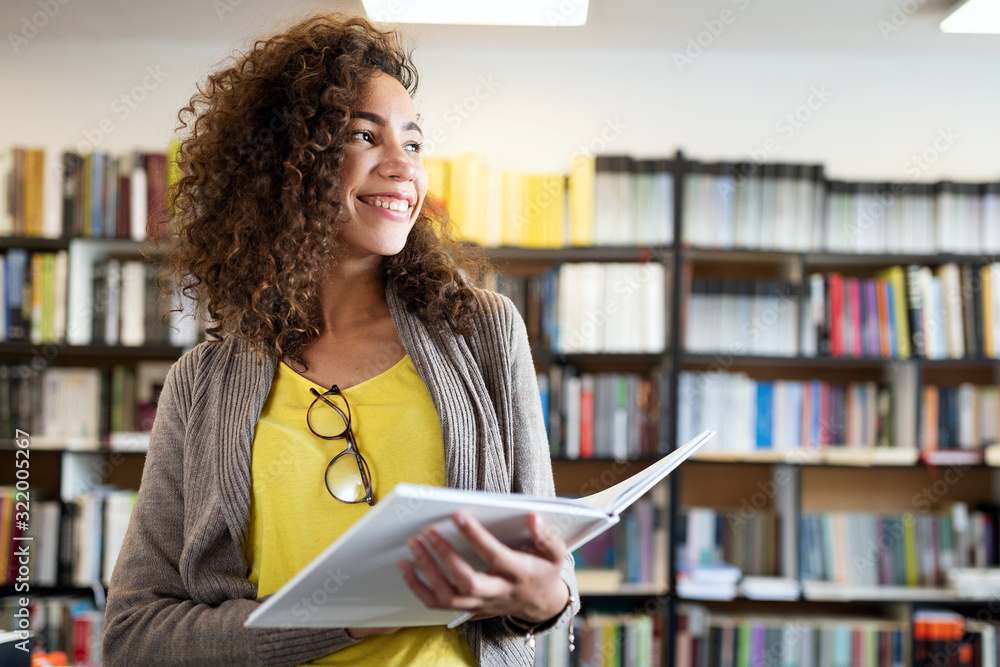 School will be starting back up in less than a month, are you ready? We're so excited to support our students here at The Avenue. We offer study rooms on each floor and in our amenity space along with free printing so you can focus on what matters most! #theavenue #liveiconic