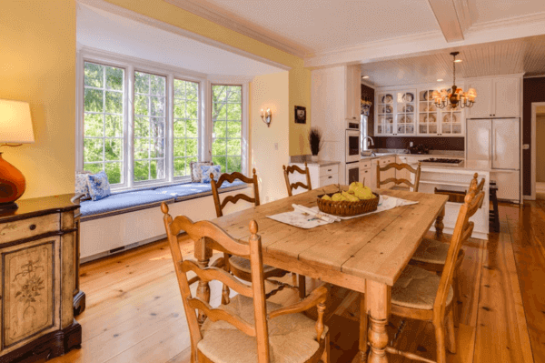 Find success with #homestaging with help from these tips. #sellyourhome  cpix.me/a/149264584