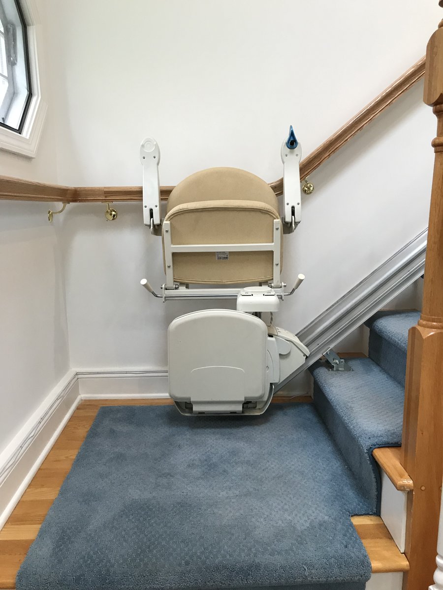 Wooden Stairs? No Problem
Carpet Stairs? No Problem
Here at Uplifts, we strive to accommodate to best fit your home.  
Give us a call at 860-761-0008 to schedule a free evaluation anywhere in Connecticut! 
-
-
#stairlift #connecticut #homeaccessiblilty #newenglandstairlifts