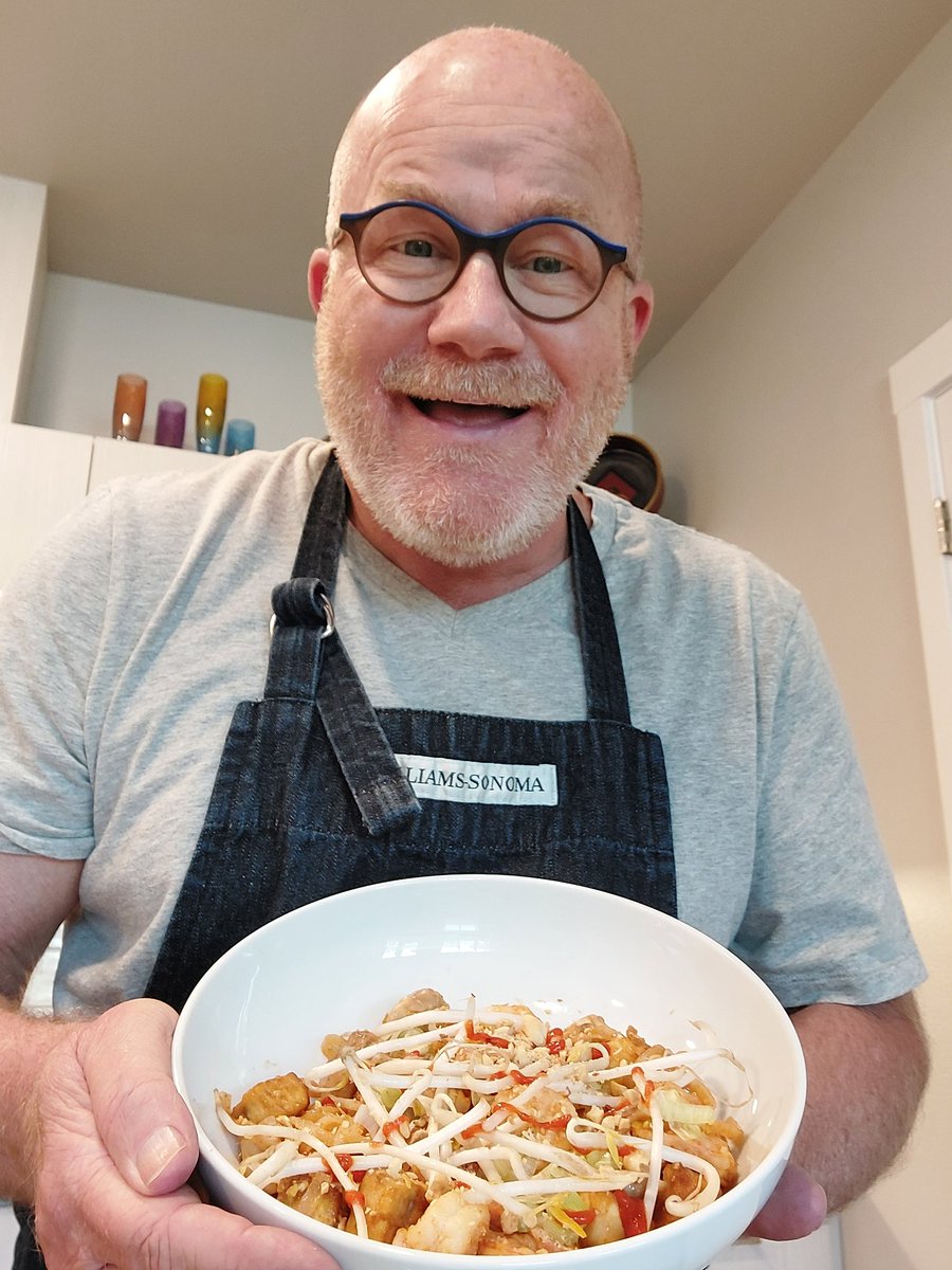 I had a wonderful experience yesterday. I participated in an online Pad Thai cooking class hosted by Milk Street and Chef Jet Tila. It was fun, easy, informational, and delicious! I'm looking forward to perfecting my Pad Thai. @177MilkStreet
#RetiredPrincipalInTheKitchen
