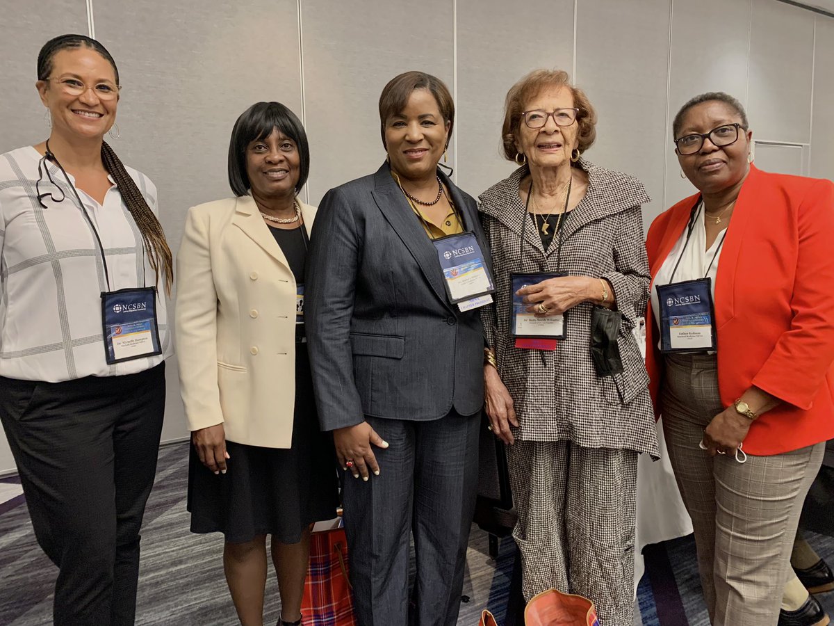 mmmmwilliams's tweet photo. Our Stanford Medicine BNA Chapter Vice Presidents, Dr. Michelle DeCoux Hampton RN, PhD, Esther L. Kolison, MSN RN and I are taking it all in at today’s full day NBNA Leadership Session for local chapter Presidents/Vice Presidents at the 50th Annual NBNA Conference in Chicago! https://t.co/fIeZANwtox