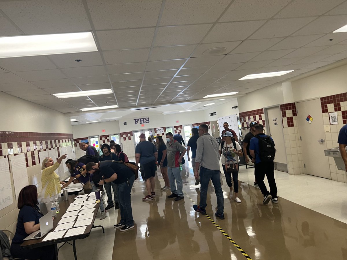 Veronica S. Cervantes tweet media