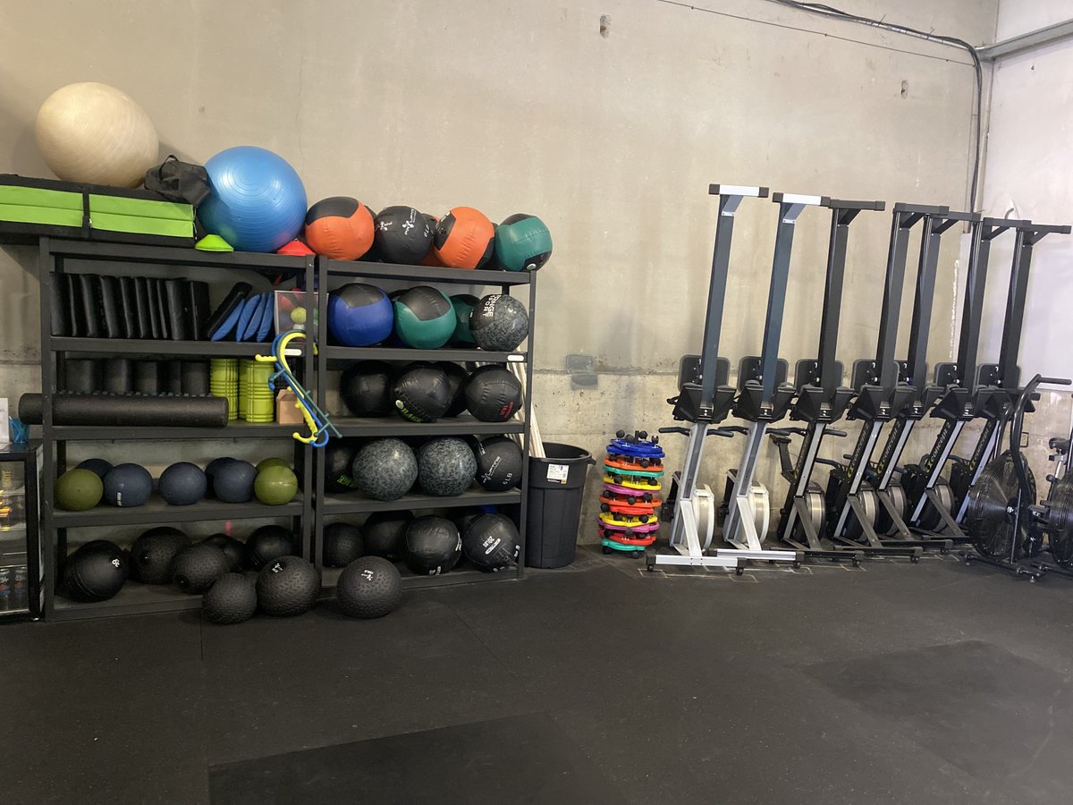 TimberlineFit's tweet photo. Visiting the PNW for summer vacay? Come stop by our gym! 
Only for  Out-of-Town visitors 
(Experience required)
3 Classes  for $45.00! https://t.co/GJp9Nxlsm2