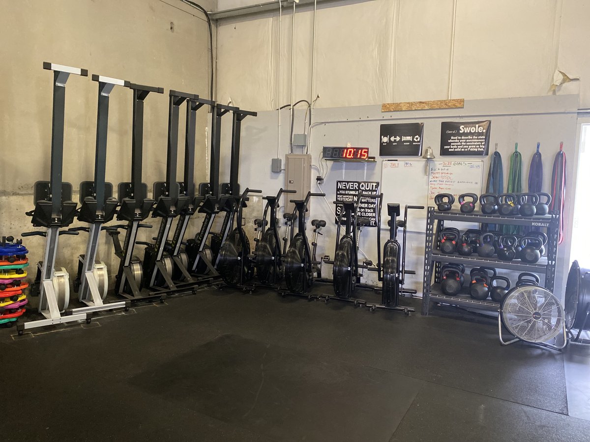 TimberlineFit's tweet photo. Visiting the PNW for summer vacay? Come stop by our gym! 
Only for  Out-of-Town visitors 
(Experience required)
3 Classes  for $45.00! https://t.co/GJp9Nxlsm2