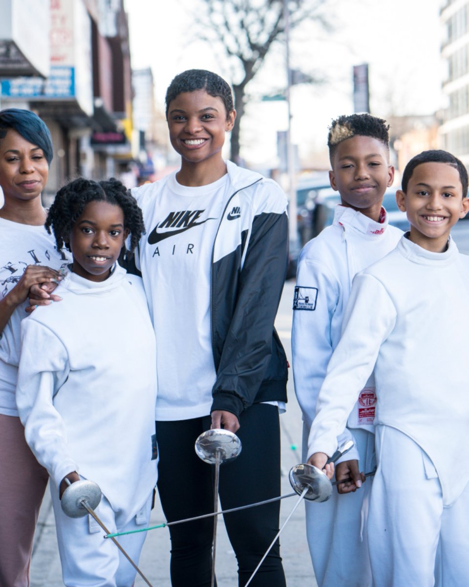 Now through Oct. 31, Nike Stores are offering the opportunity to round up and support organizations like <a href="/Laureus_USA/">Laureus Sport for Good USA</a>. 

Here’s what you need to know about their mission.🧵