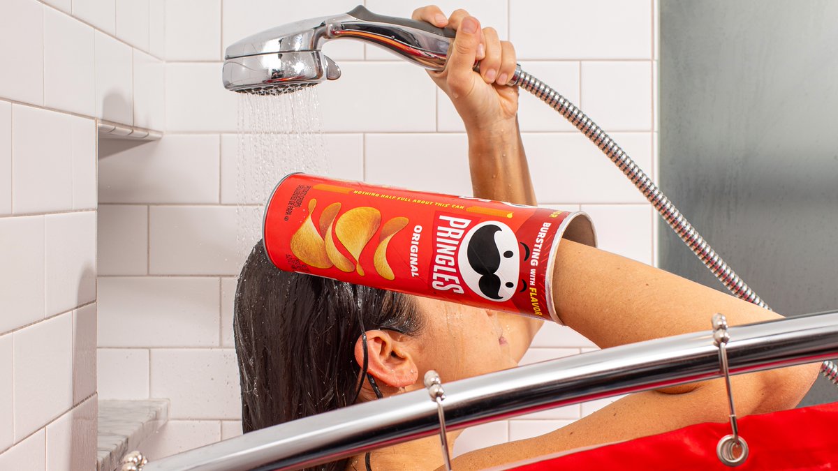 Pringles Can Hands: Extreme Showering Edition 🚿 #GetStuckIn