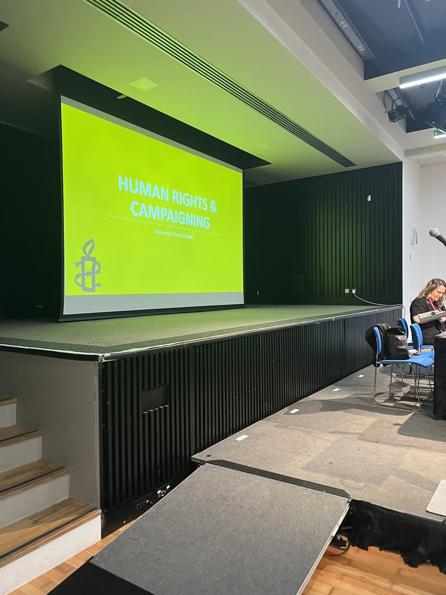 Been at <a href="/AmnestyUK/">Amnesty UK</a> all day co presenting the #HumanRights programme with <a href="/Dr_Theodora/">Dr Theodora Christou</a> for <a href="/InvestIN_Ed/">InvestIN</a> - an immersive career initiative for young ppl 

Loving these sessions with enthusiastic, creative, passionate young minds aka #TomorrowsLeaders

Roll on the next session!