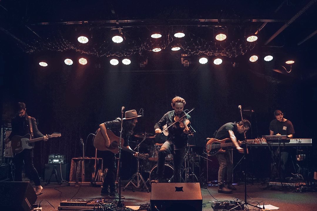 The Abrams tweet media