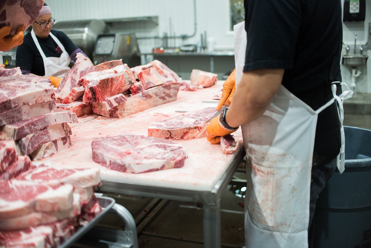 NC meat &amp; seafood processors can get funding to expand operations and increase capacity to provide healthy, locally grown meat. Improving animal processing will help small growers across NC. Apply for this NCDA&amp;CS program, today at bit.ly/3vhKkxK
<a href="/NCAgriculture/">NCDA&CS</a> <a href="/ncatcaes/">N.C. A&T CAES</a>