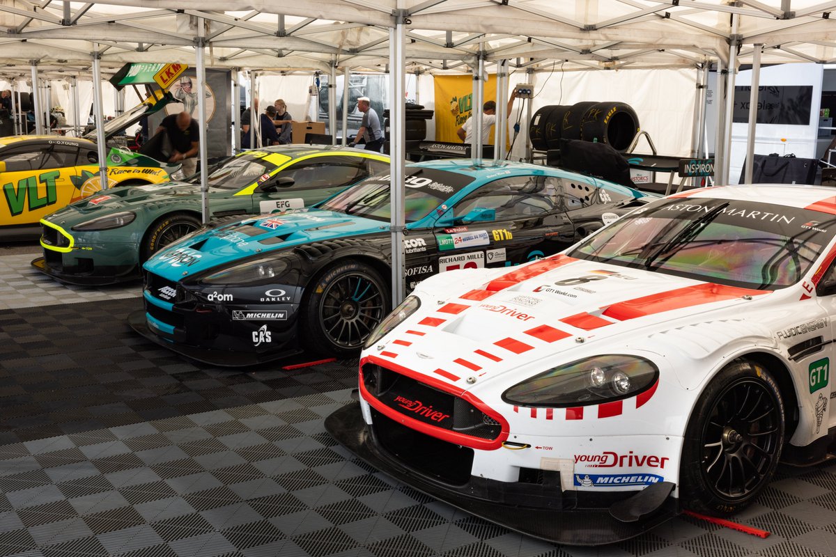 motohistorics's tweet photo. D B R 9 #Motohistorics #setupday #dbr9 #AstonMartin #GT1 #enduranceracinglegends #spa24h #philipkadoorie #richardmeins #franzwunderlich car covers by @MartynBeddow
📸rob overy https://t.co/R5jllfEcHS