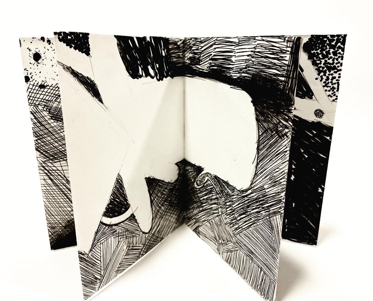 MossPow18's tweet photo. Some amazing results from Y7, exploring abstract drawing, with their final pieces resulting in a monochromic folded paper book 👌🏻 #art #year7 #secondaryart #abstractart #artteachers #ECT #classroom https://t.co/p9Cz9hQ7wQ