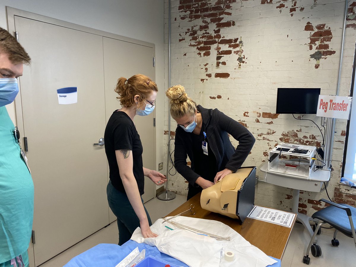 Our PGY1 residents get hands on instruction from senior residents on management of surgical chest tubes.