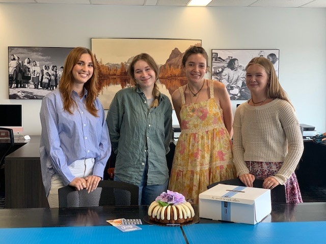 TheCHPF's tweet photo. Hey @nothingbundt_mississaugasouth!  Thanks for drawing CHPF as the office recipients of a gorgeous bundt cake for July. It was amazing!  Our coffee break was next level today!

#nothingbundtcakes #bundtcakes #thechpf #coffeebreak #canadianarchives #canadiannotforprofit https://t.co/LQI83TGAU2