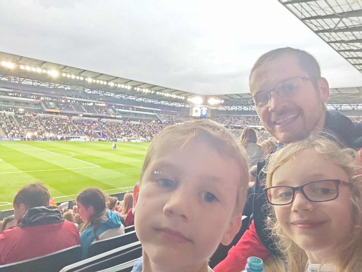 Back for some more #WEURO2022 action in MK with son and daughter this time. Excited to see who will be playing England at Wembley for the final.