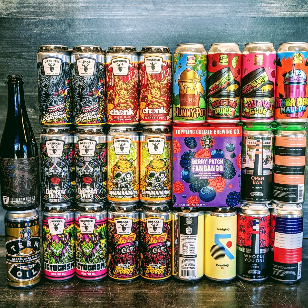 brennans_beer's tweet photo. Aaaaaand here is some more delicious beer all brewed in the Midwest. A variety of styles and flavors so stop in and check 'em out!

#DrinkLocal #MidwestBeer #Whale https://t.co/0ToHtT84C4