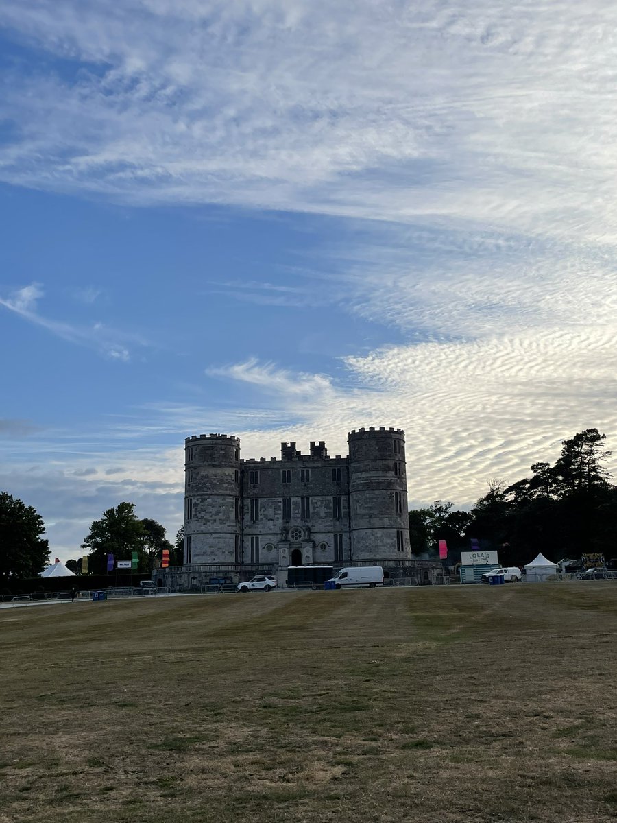 Solent_Prods's tweet image. Arrived at @CampBestival 🤩 Ready for a fun week ahead 🏰🏕