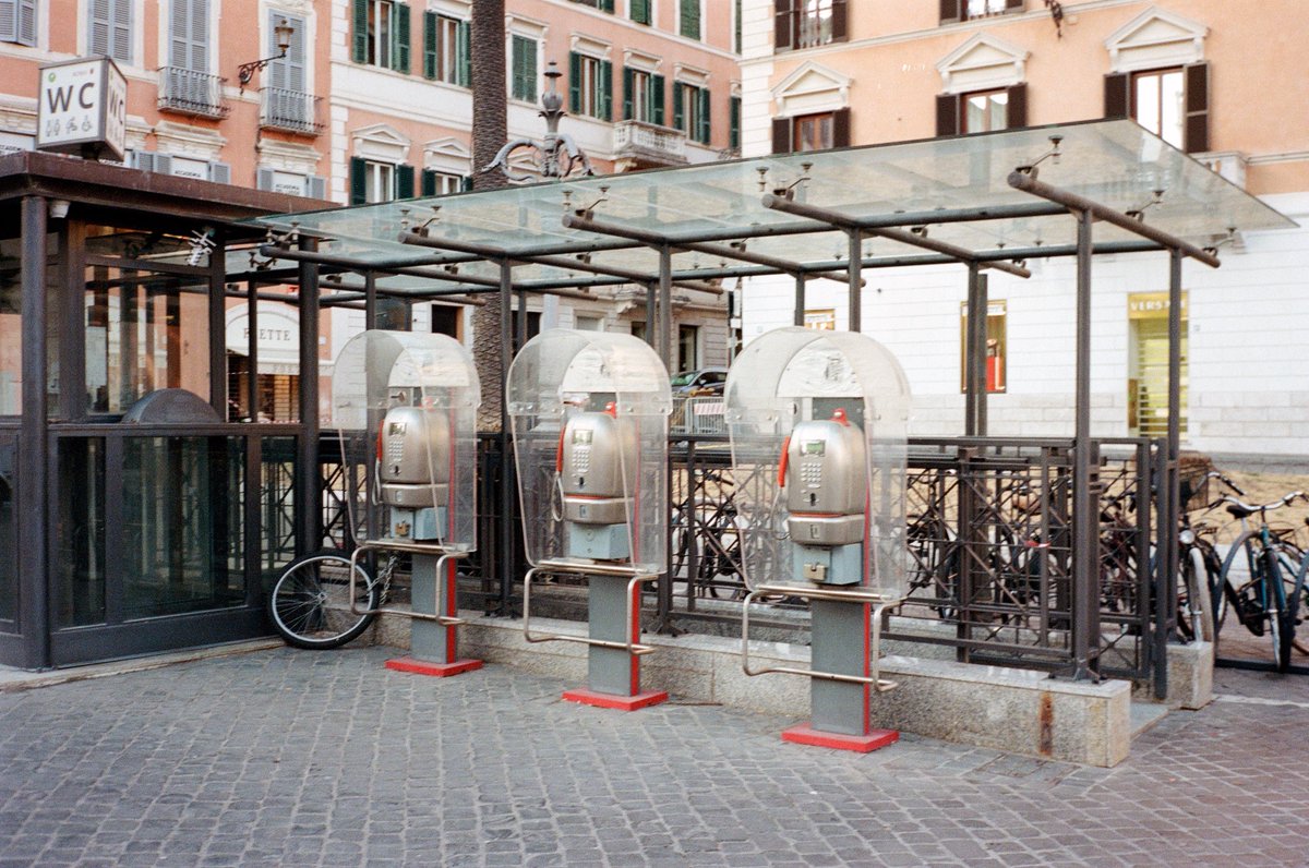 sekopss's tweet photo. Contax scenes in Rome https://t.co/8E7YWTPUEH