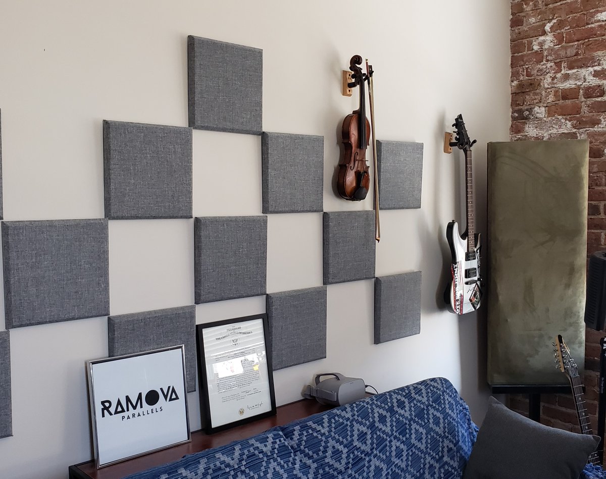 UnlockAudio's tweet photo. It's awesome being able to grab what you need off the wall. Plus, it looks pretty cool.
.
#videogamemusic #videogameaudio #IndieGameDev #indiegames #indiegame #gamedev #GameAudio #gamesfx #musiccomposer #sounddesign #sounddesigner #gamesound #indiedev #catsofgameaudio https://t.co/ouzZC8DoNI